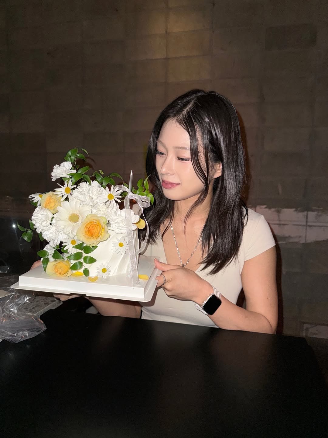 noeyuxx 게시물 이미지: 5년 동안 서울에서 지내며 정말 많은 사람들을 만나고, 내가 어떤 사람인지 또 어떤...