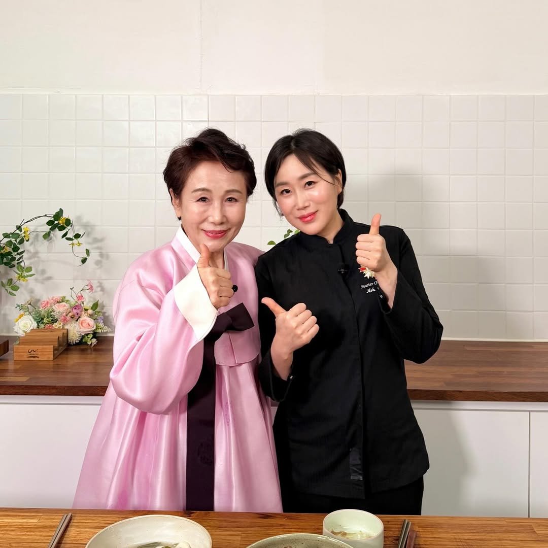 nohcook 게시물 이미지: #SBS모닝와이드
임시 저장해 두었던 사진을 이제야 올립니다.
김남주 박사님과 두...