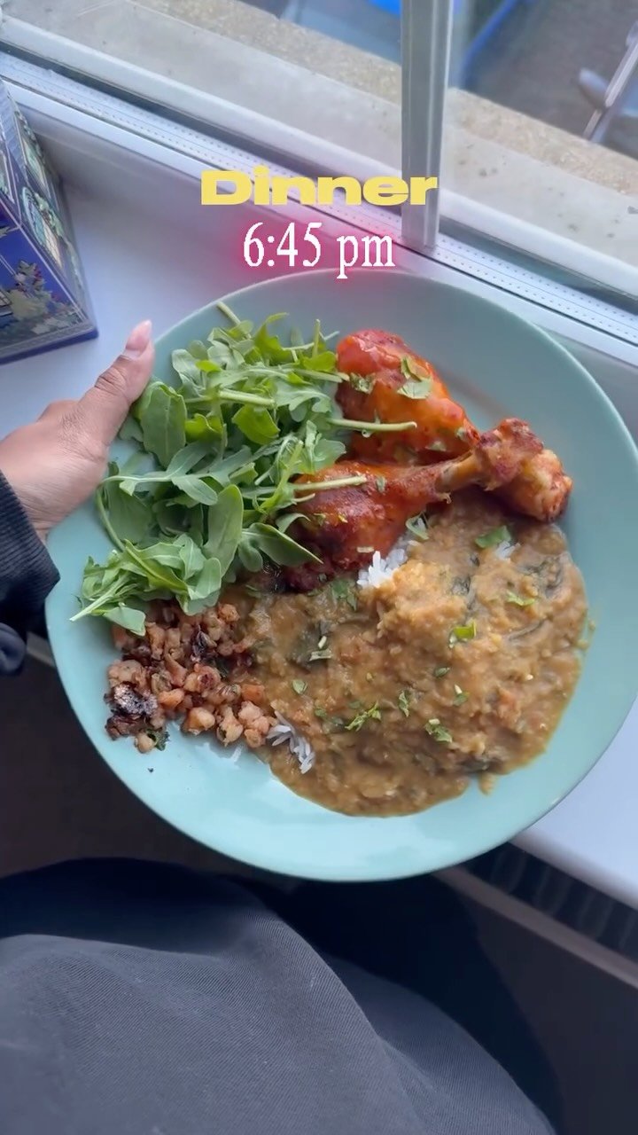 notheavywithevy 게시물 이미지: 👇🏻Total calories 🌸

What I ate today on day 6...