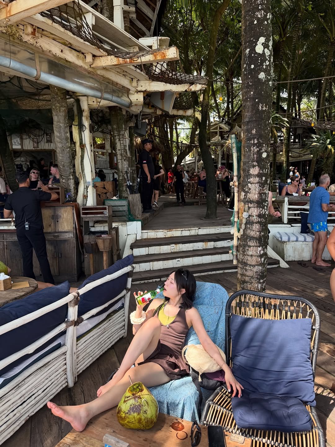 notsune 게시물 이미지: 말안돼 . 인생 최고의 하루였어요 . 🥥🏄🏻‍♀️𓂃✿˒˒🫧