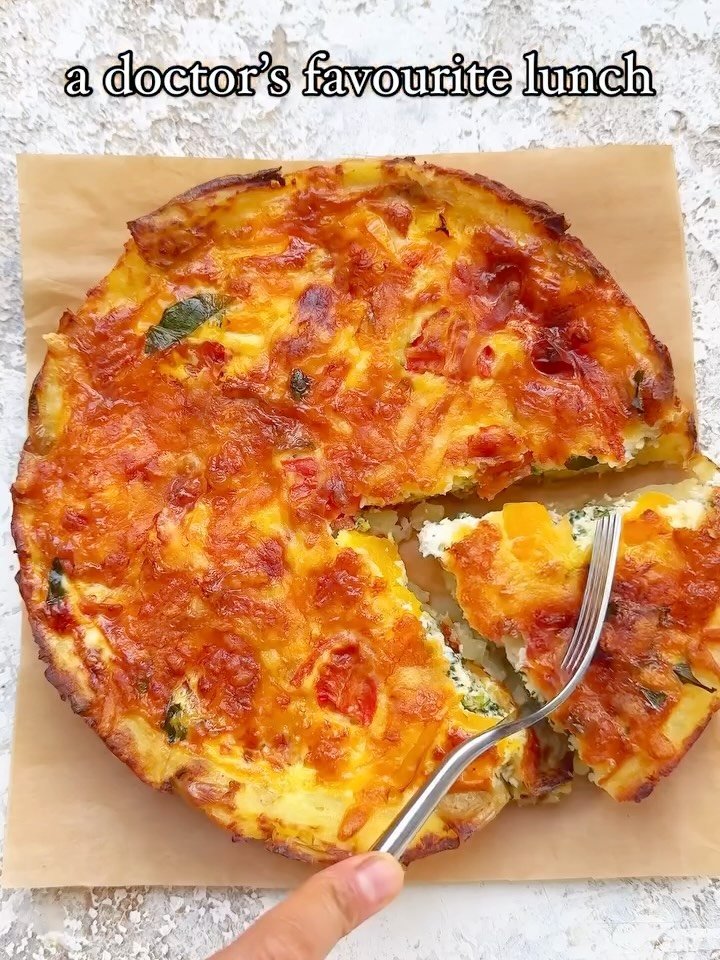 nourishing 게시물 이미지: Crispy Smashed Potato Breakfast Bake...