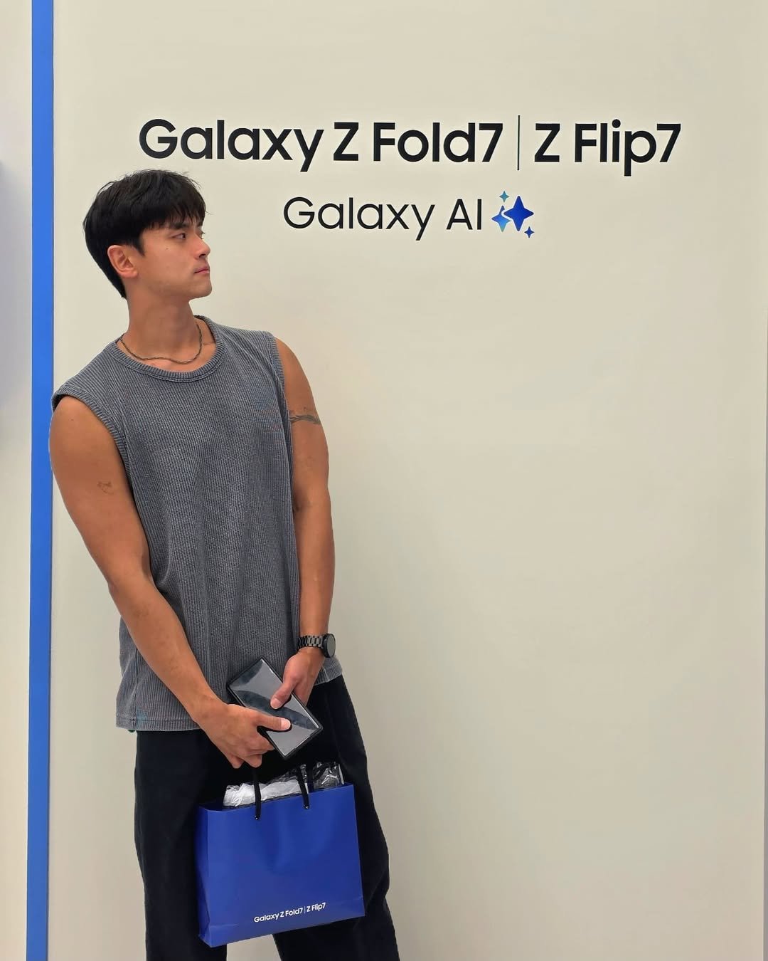 Photo shared by 𝗝𝗮𝗲𝗦𝘂𝗻𝗴_𝗛𝘆𝘂𝗻 on July 14, 2025 tagging @samsungmobile, and @samsungkorea. May be an image of 1 person, phone and text.