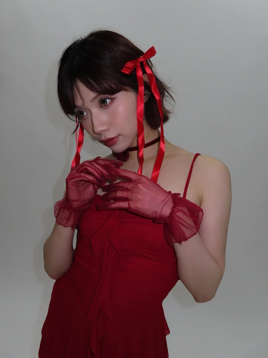 Photo by 石原　希望(いしはら　のぞみ) on April 11, 2026. May be an image of one or more people, hair, dress, costume and text.