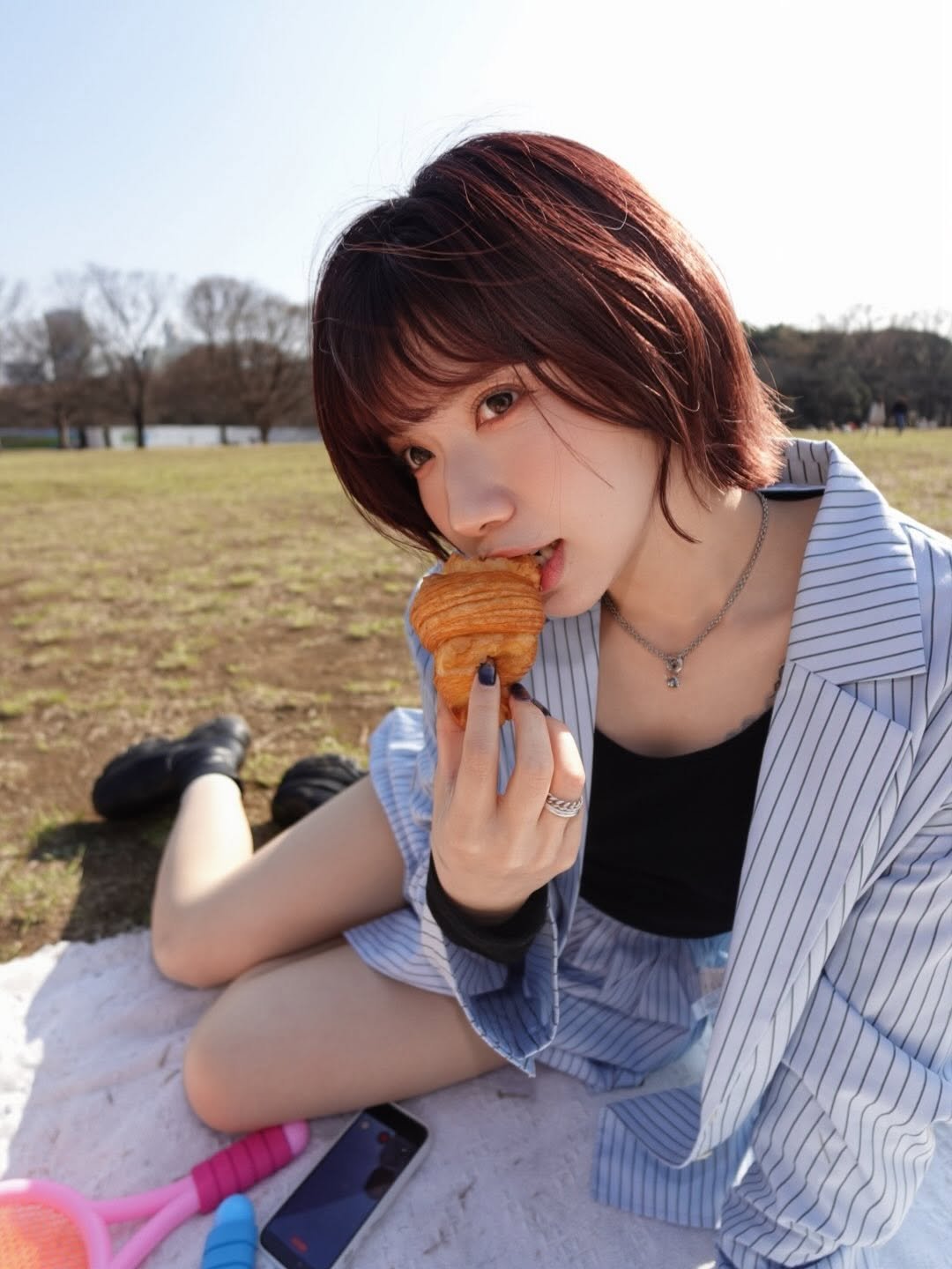 Photo by 石原　希望(いしはら　のぞみ) on March 16, 2026. May be an image of turnover, pie, toast, picnic and text.