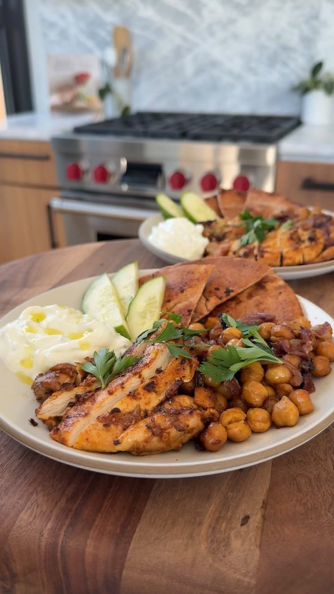 nutritionbykylie 게시물 이미지: Sheet pan mediterranean chicken plate✨

I had...