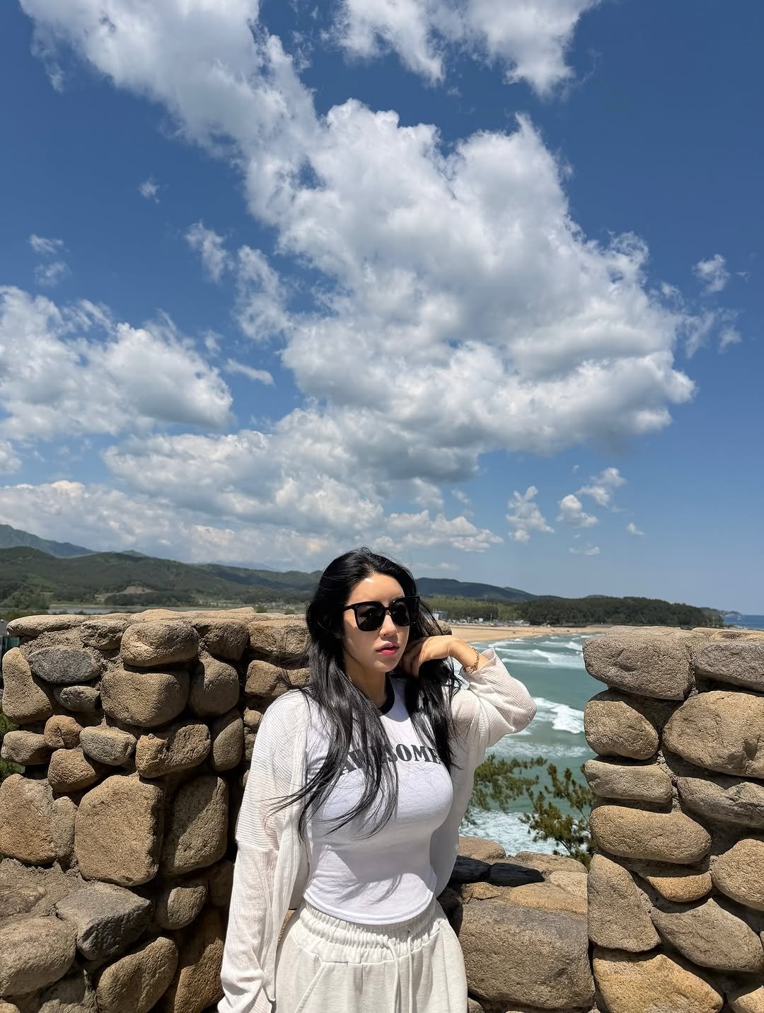 ny01082 게시물 이미지: ..갑자기 고성 사진🩵

날씨가 섹시하고, 멈매가 화창 했던 날☁️

햇살에...