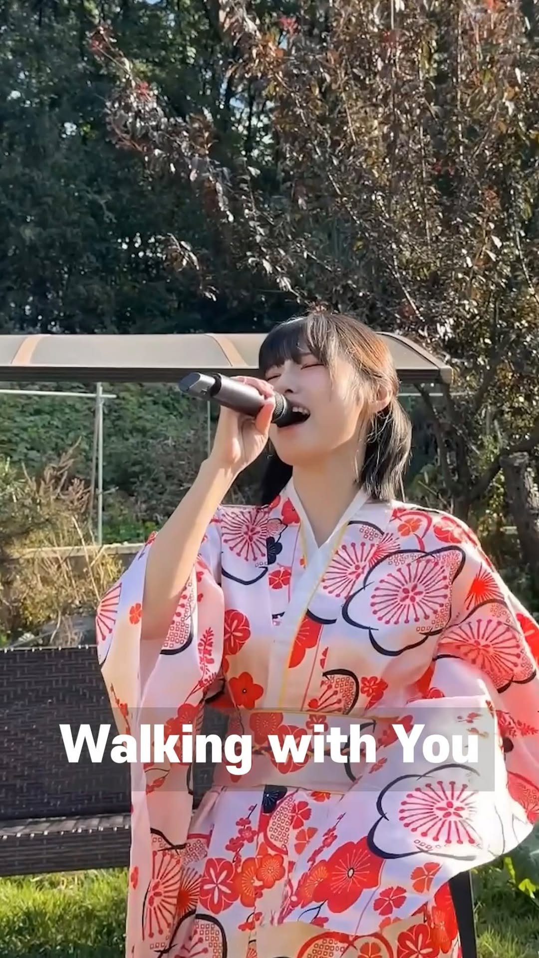 o_dahye_o 게시물 이미지: 의상,배경,노래까지 완벽…⭐️ 'Walking with you'

#릴스...