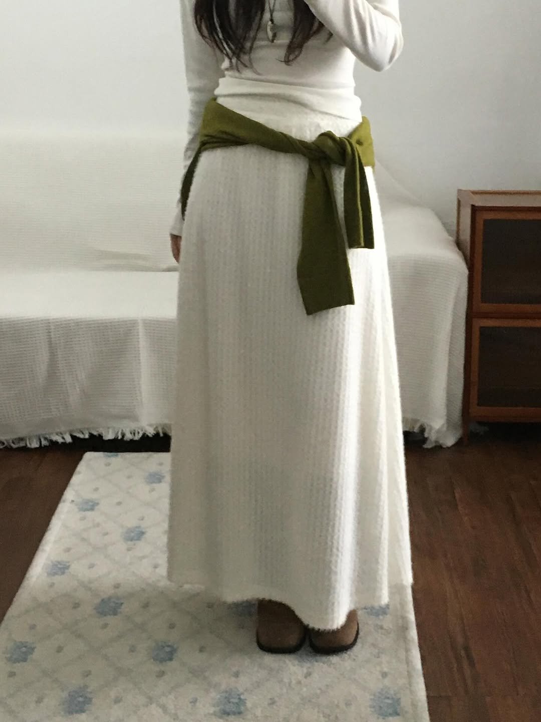 Photo by 오베럴 | obetter on December 28, 2025. May be an image of skirt and text.