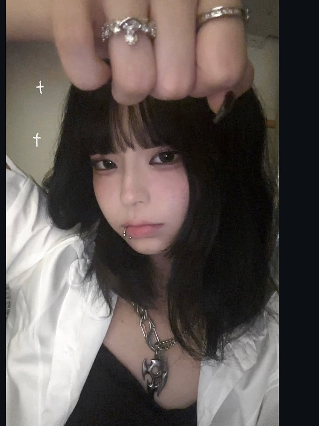 Photo shared by 탈닌 タニ on September 02, 2025 tagging @coneyisland_kr. May be an image of 1 person, hair and text.