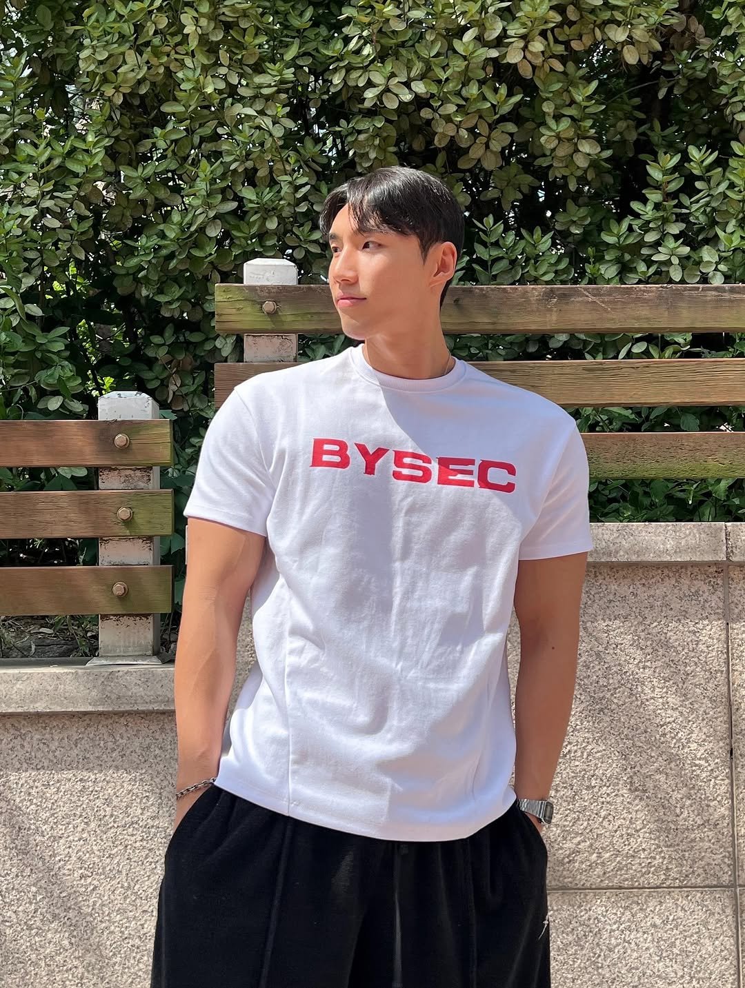 oesnuyhmai 게시물 이미지: @bysec_official 
편하고 시원한 스포티룩🤗