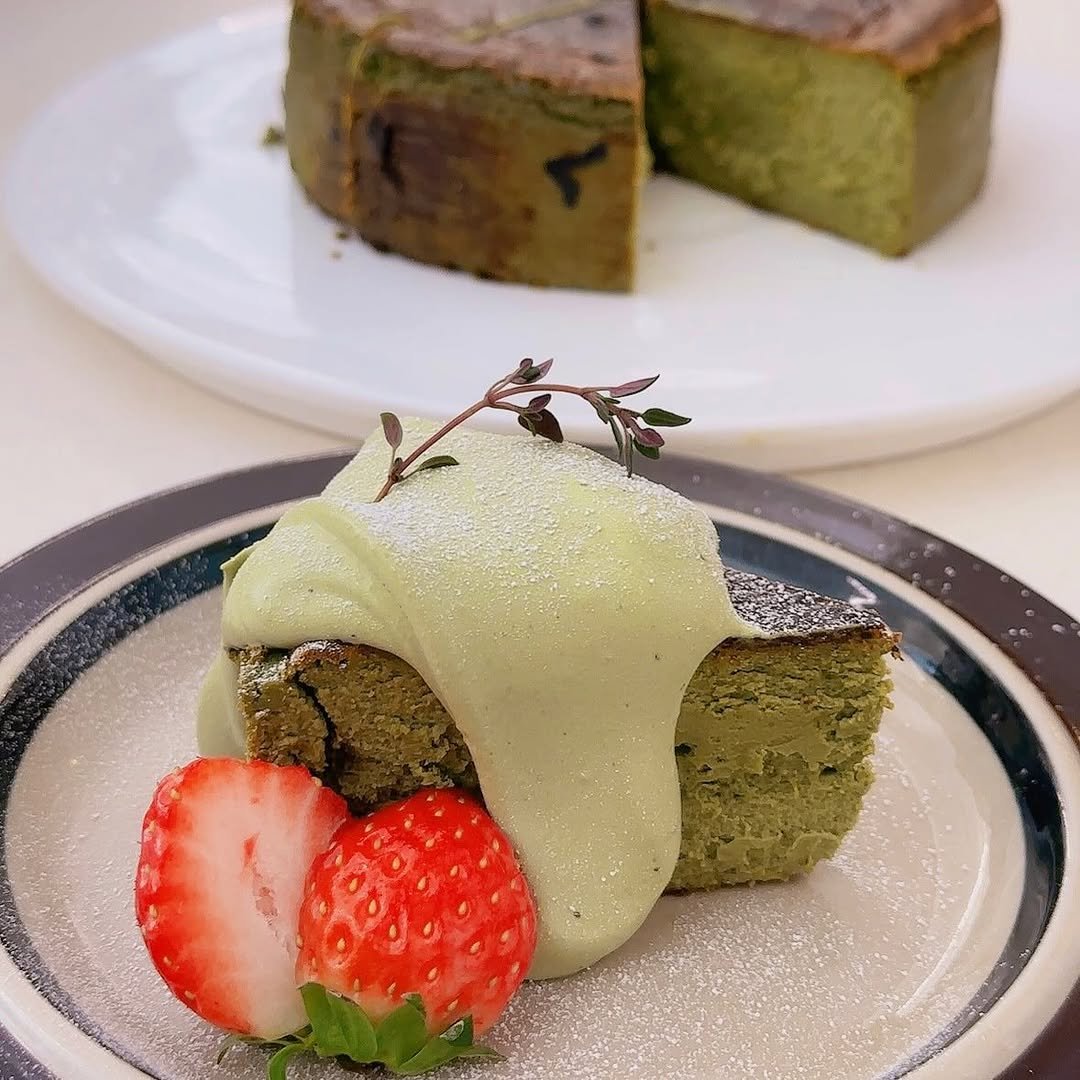 Photo by OF Oui 오브위 on January 27, 2026. May be an image of chiffon cake, souffle, cheesecake and text.