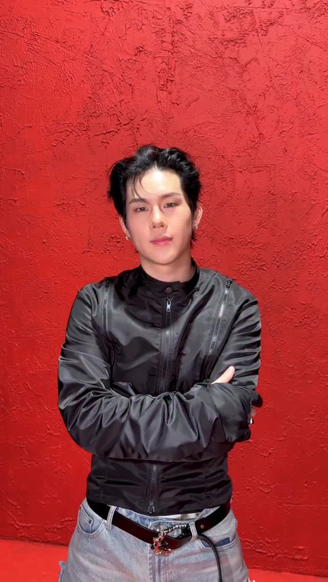 official_monsta_x 게시물 이미지: 예쁘게 태어난 걸 어떡하라구

#JOOHONEY
#MONSTAX 
#INSANITY...