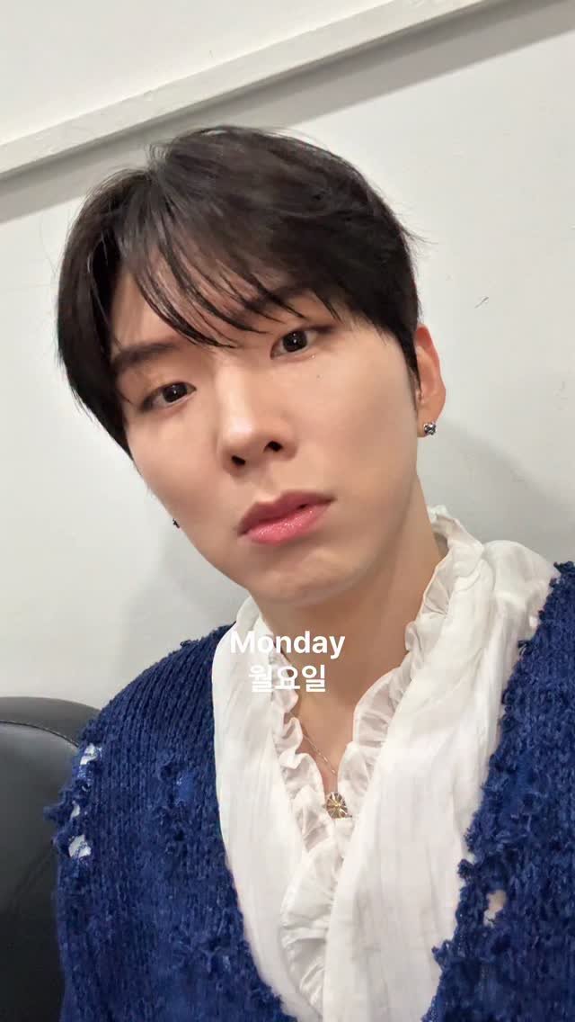 official_monsta_x 게시물 이미지: 월화수목금토일 Borderline -

#KIHYUN #기현
#BORDERLINE
#SoGood