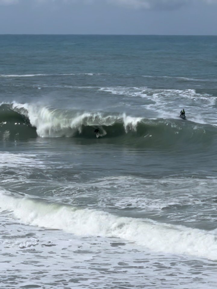officialforecastsurf 게시물 이미지: First time ever. 
Never forget 🤣
Sardinian...