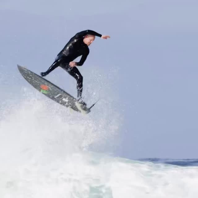 officialforecastsurf 게시물 이미지: @chippawilson putting his signature boards and...