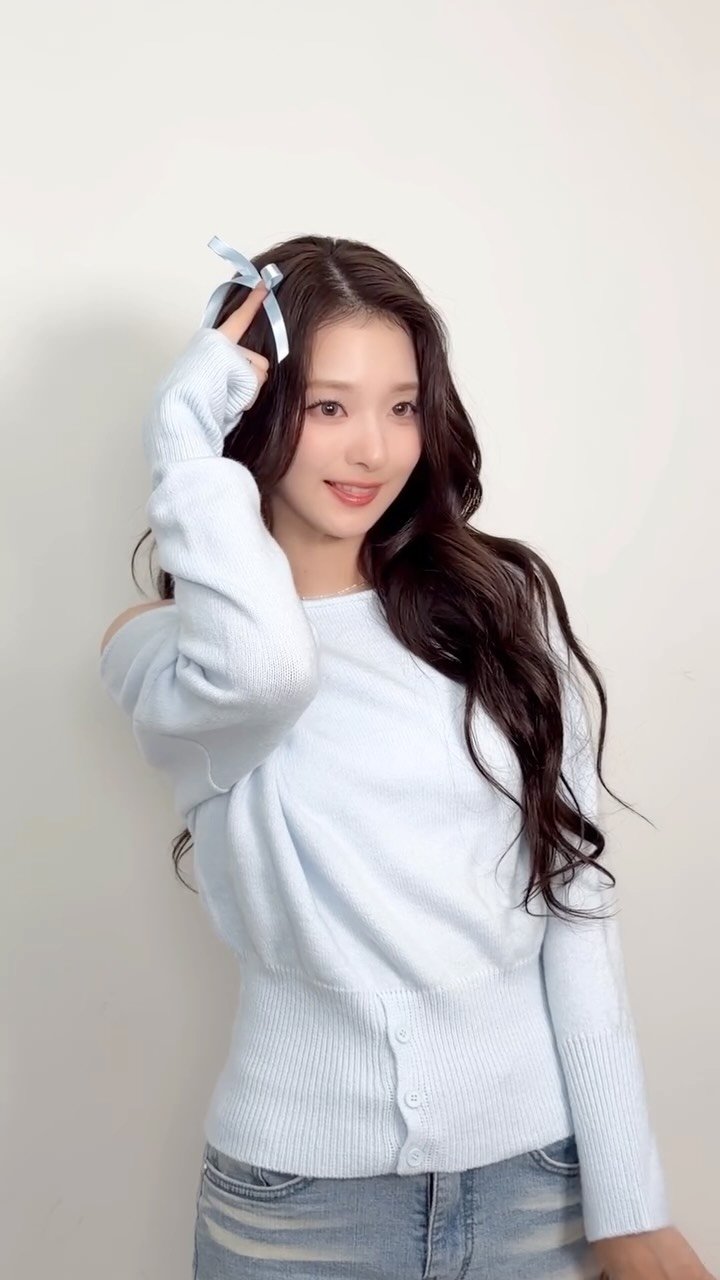 officialfromis_9 게시물 이미지: [🎂] #LEENAGYUNG
HAPPY NAGYUNG DAY🩵

#fromis_9...