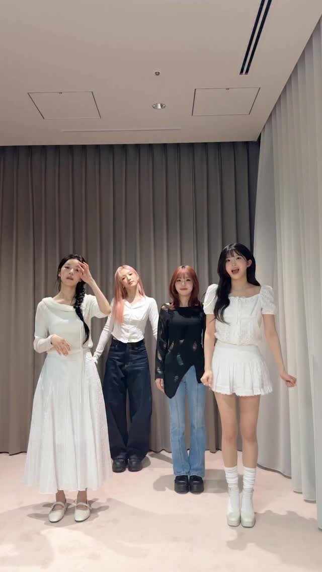 officialfromis_9 게시물 이미지: Update ME💓 #LIKE_YOU_BETTER
with...