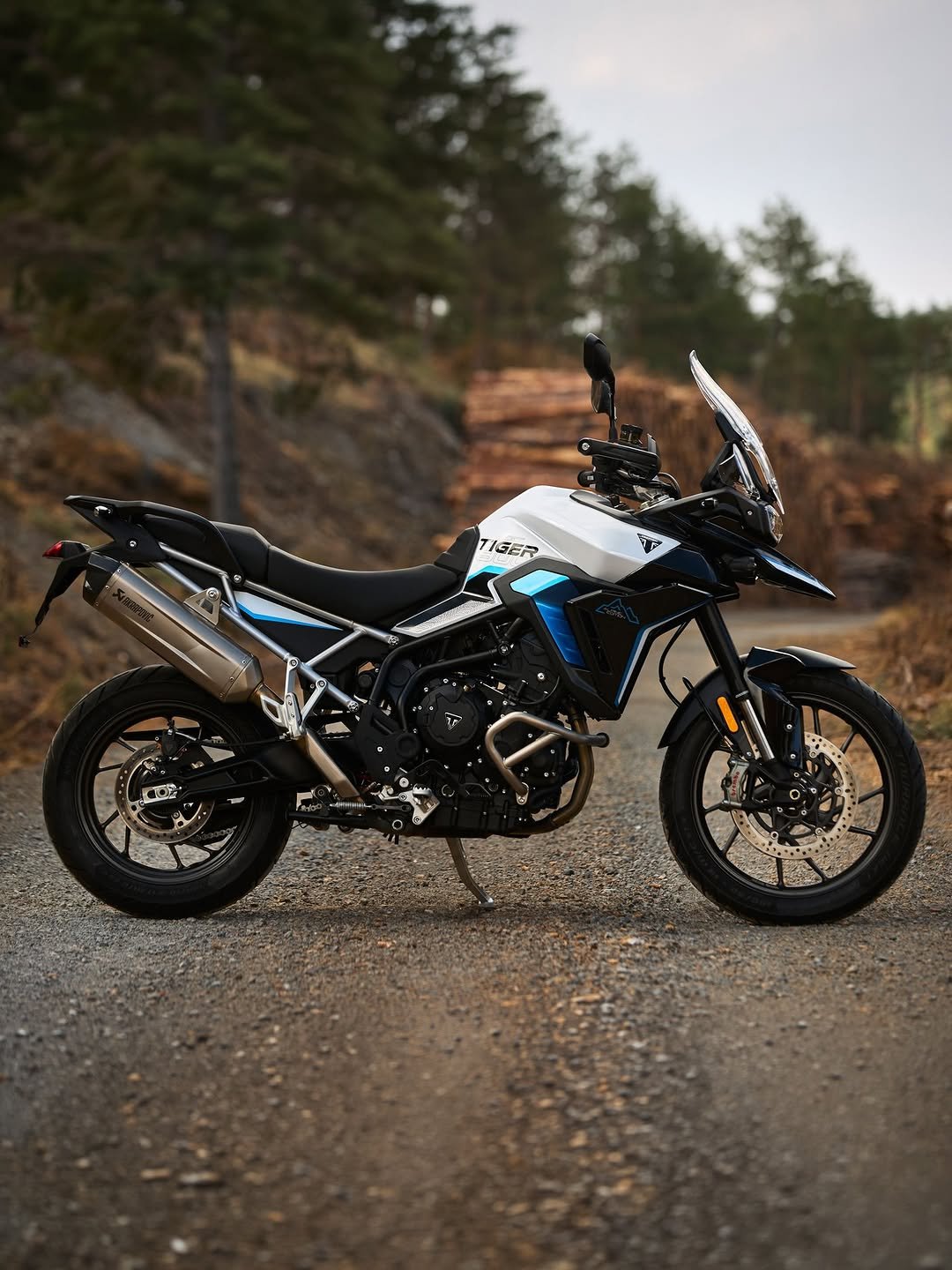 officialtriumph 게시물 이미지: Built for true adventure.⁣
⁣
The Tiger 900...