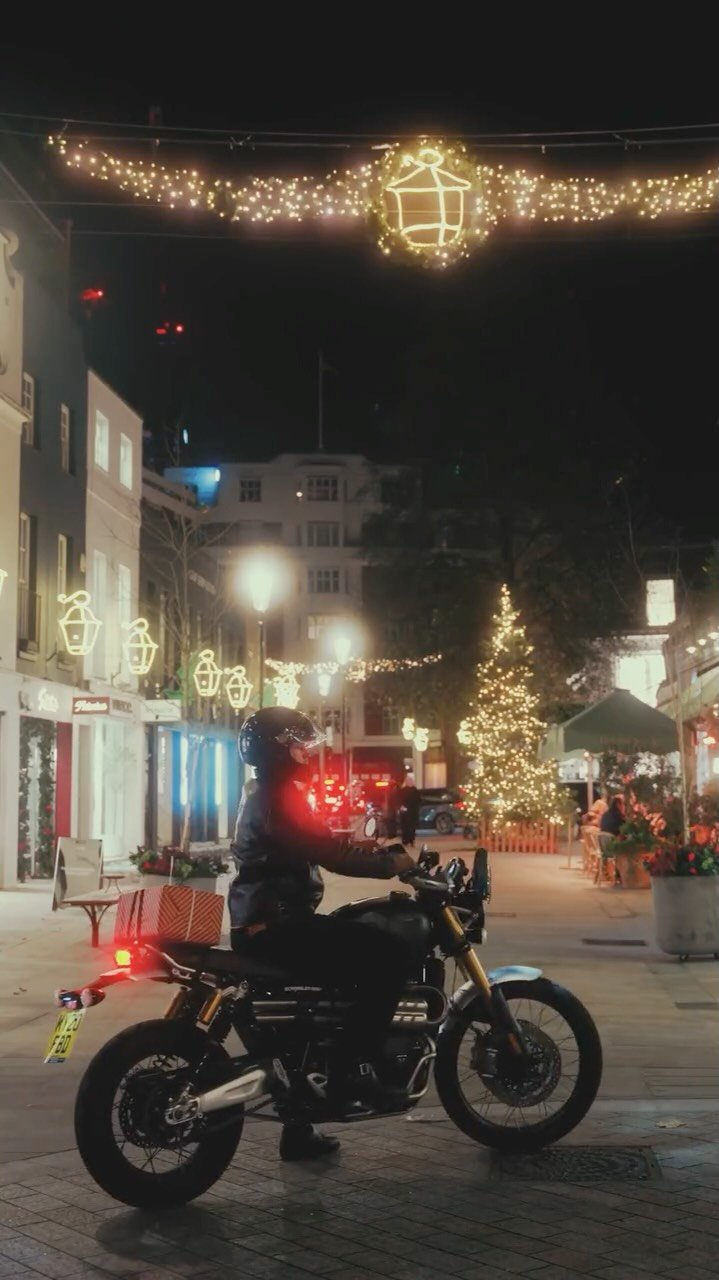 officialtriumph 게시물 이미지: Merry Christmas and a Happy New Year from...