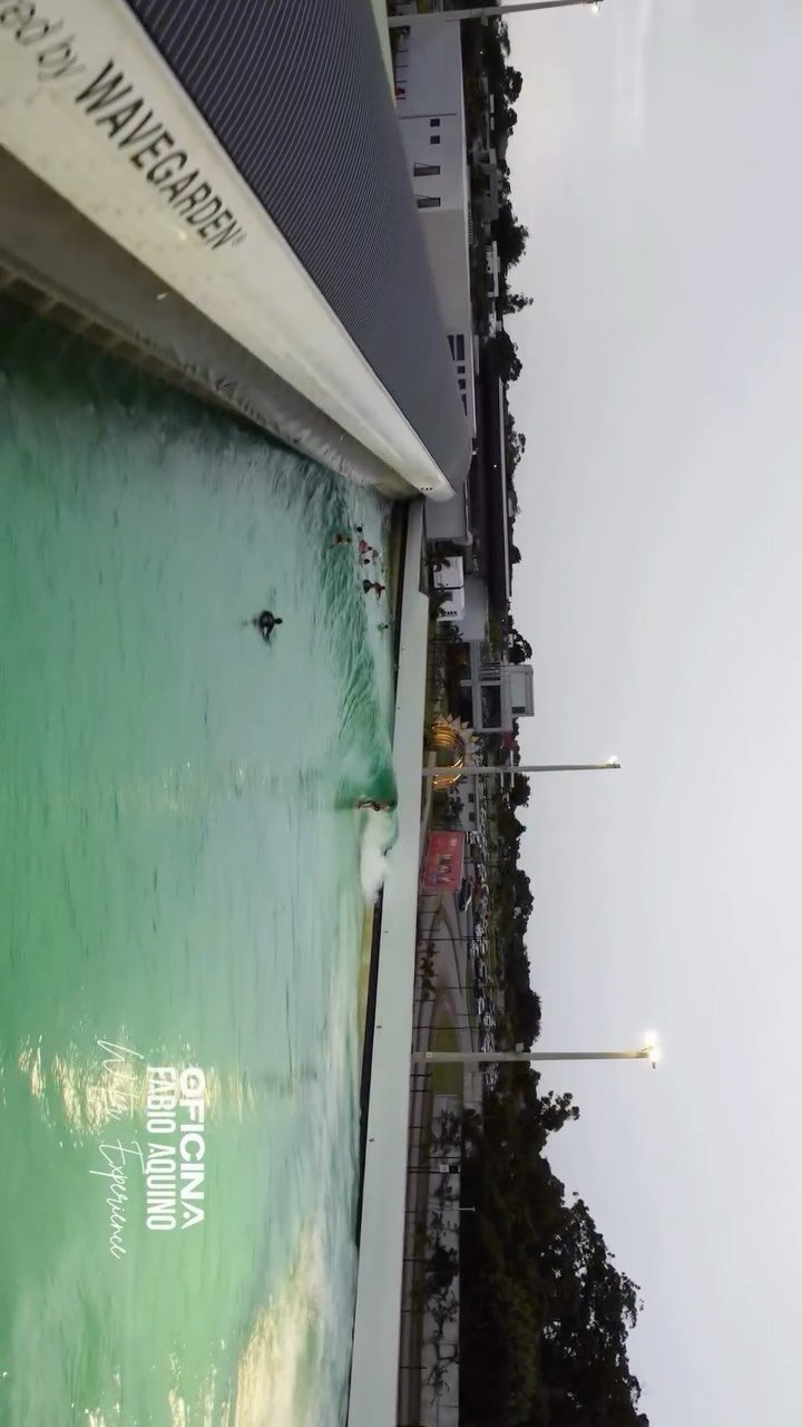 oficinafabioaquino 게시물 이미지: Hoje a Surfland Brasil recebeu uma visita que...