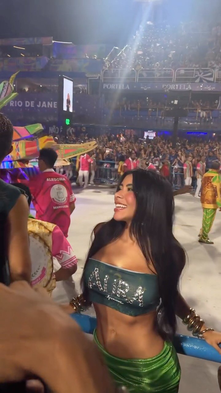 oharaingrid 게시물 이미지: É Carnavaaaal no Brasil 🇧🇷