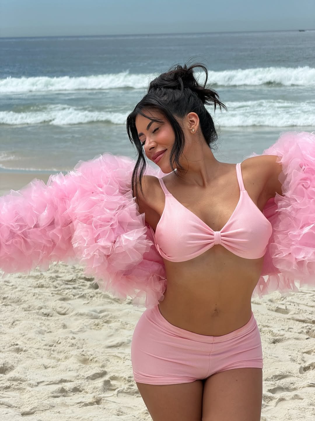 Photo by Ingrid Ohara on February 24, 2026. May be an image of one or more people, makeup and text.