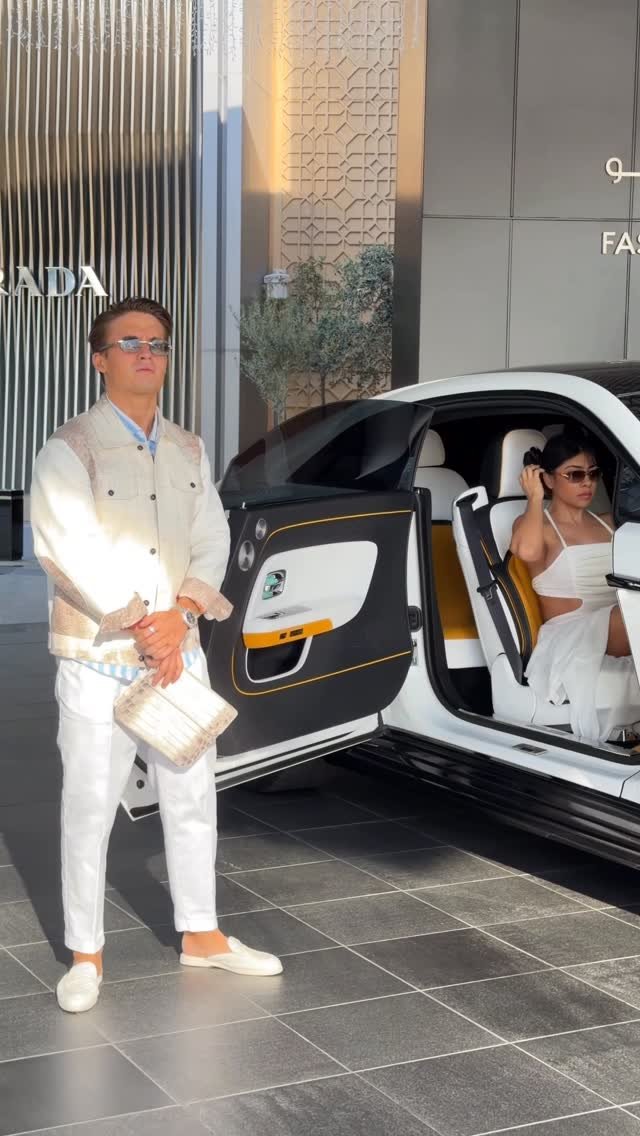 oharaingrid 게시물 이미지: Himalaya style for RR @vladbykov_brand 

White...