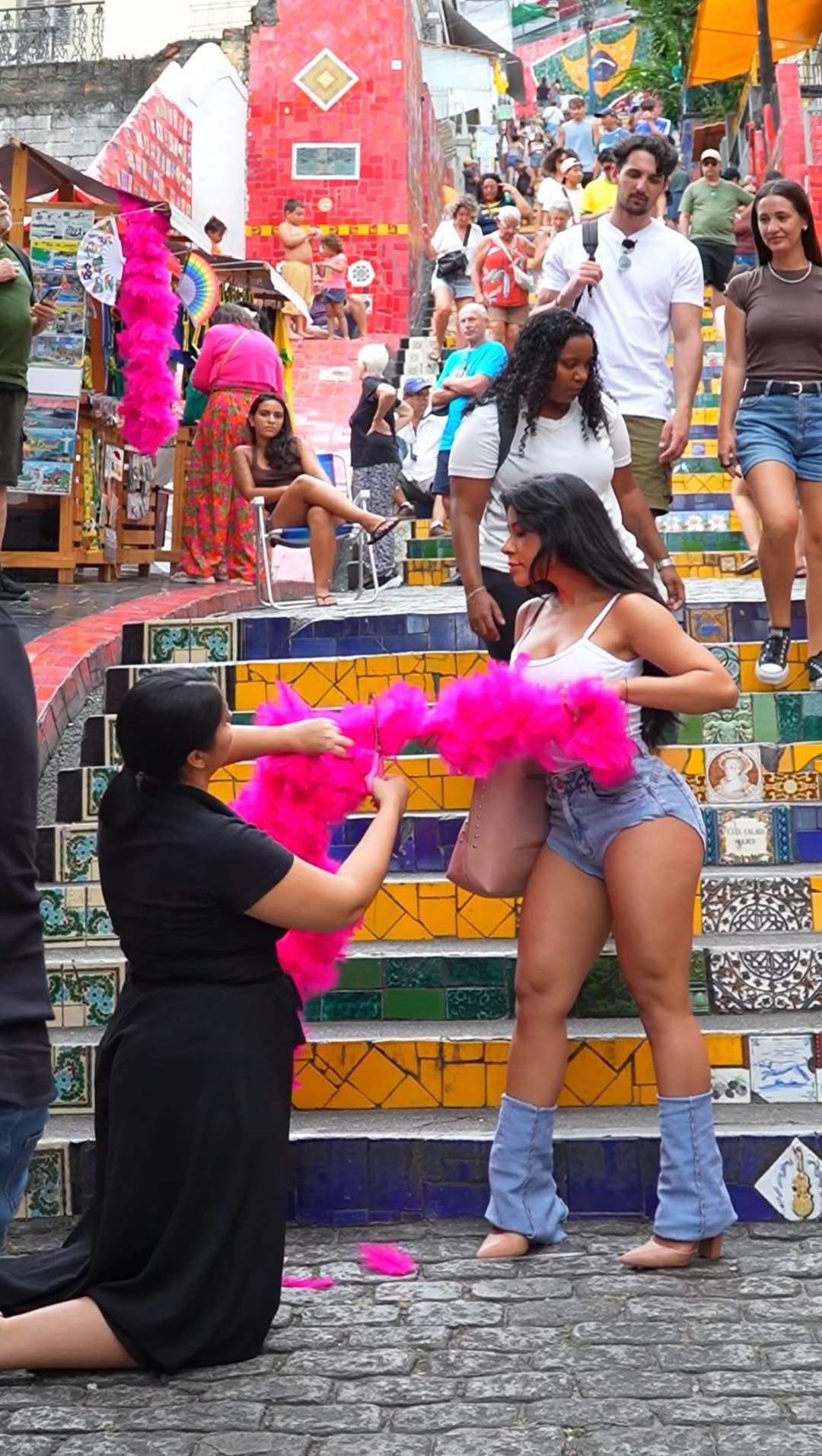 oharaingrid 게시물 이미지: GRWM DIY Do it yourself 👖💖🪶Gostaram? 
Stylist...