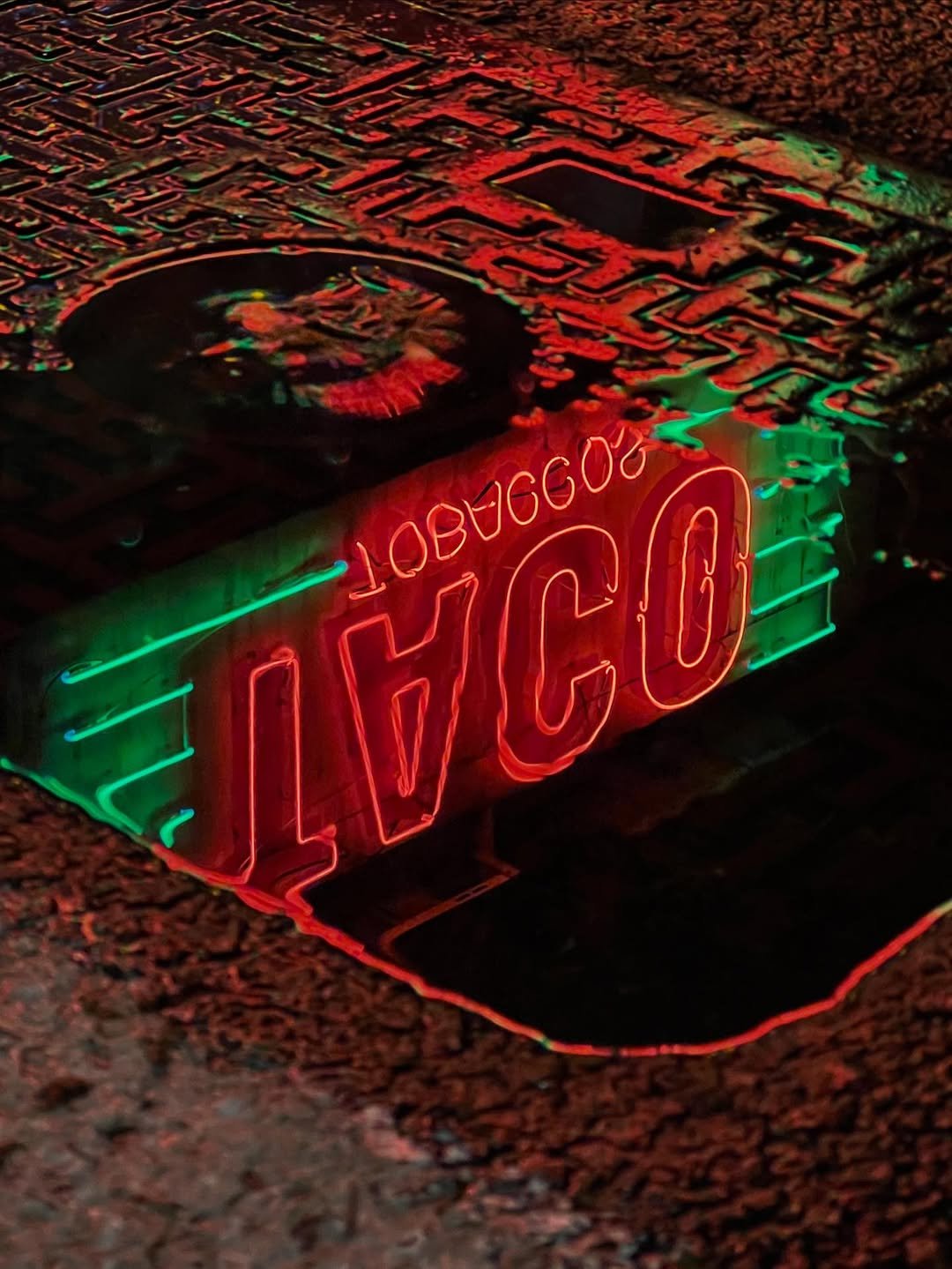 Photo by 올디스 타코 on February 14, 2026. May be an image of signboard, manhole, curb and text.