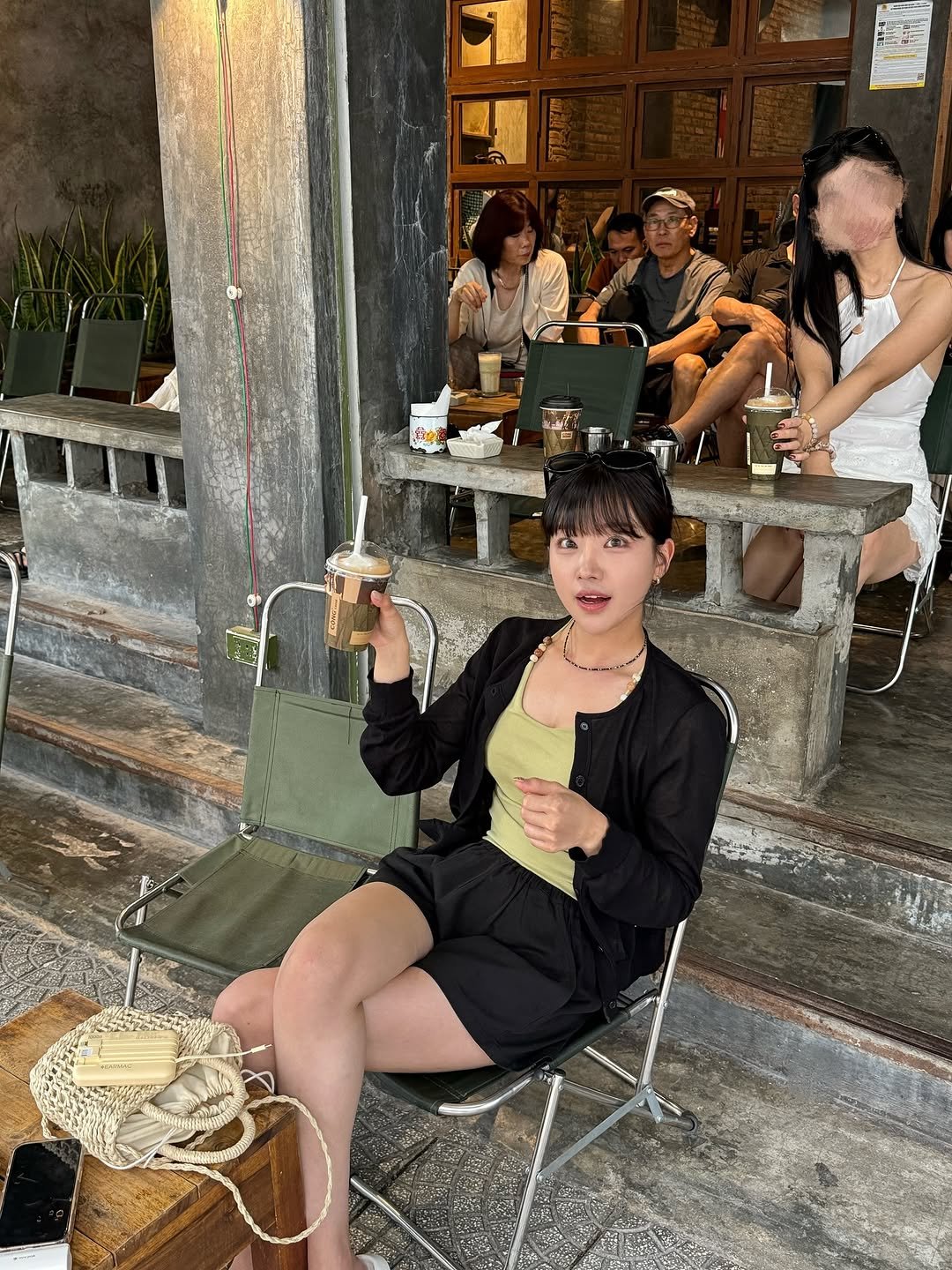 Photo by 옳음 에스테틱 유나연 | 피부훈련소•요철,좁쌀 여드름 홈케어 on November 10, 2025. May be an image of drink and text.