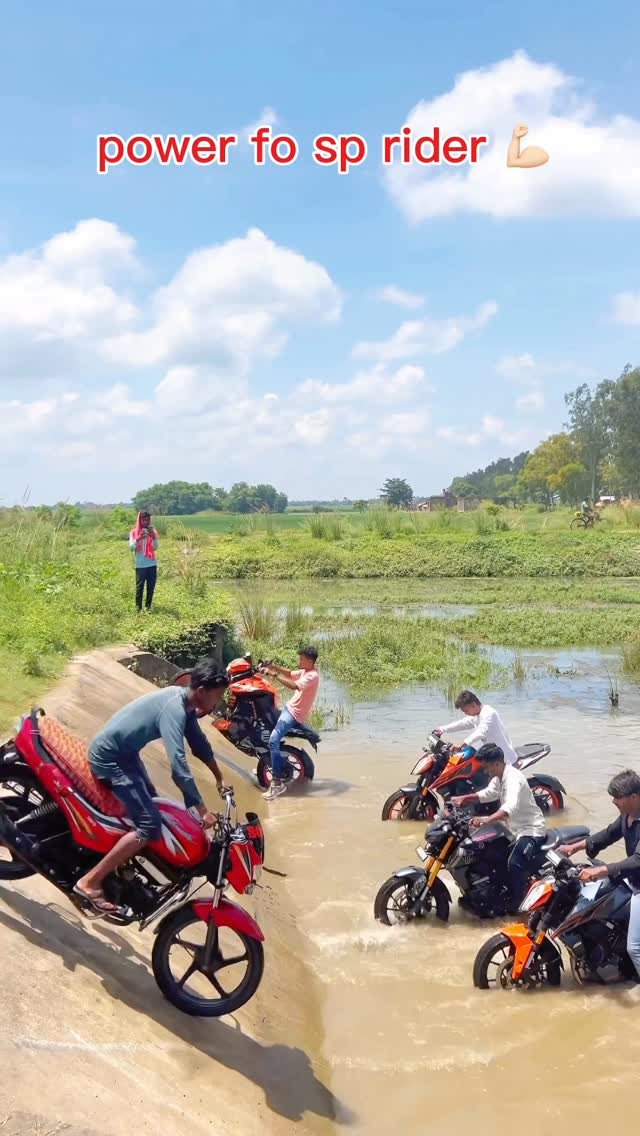 oli_stunt_01 게시물 이미지: Rider power 😱🚀💪🏻☠️⚡️😄
.
.
.
#bikelife #rider...