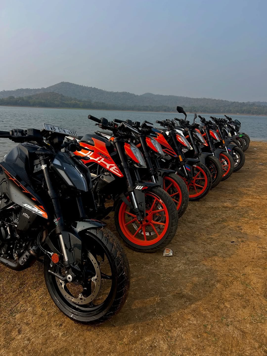 Photo by Oli_stunt_01 on February 05, 2026. May be an image of dirt bike, motorcycle, scooter and text.