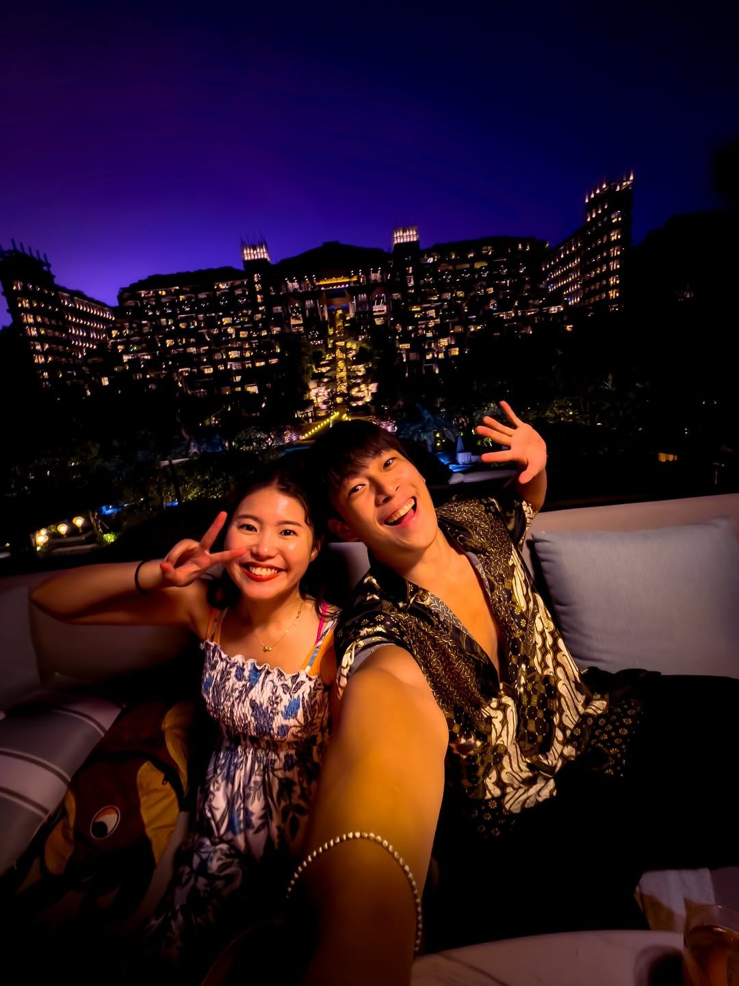 Photo by 여행 크리에이터 | 올리버여행기 on February 15, 2026. May be an image of boat, houseboat, night and text.