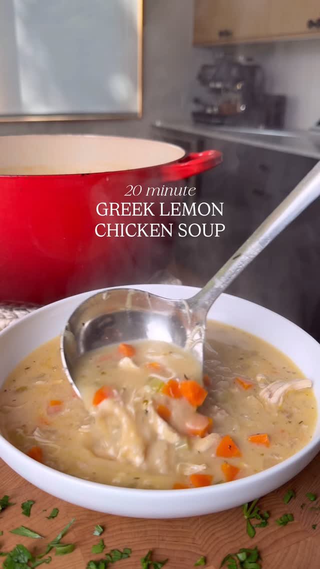 olivia.adriance 게시물 이미지: 20 MIN GREEK LEMON CHICKEN SOUP (GF, DF)✨...