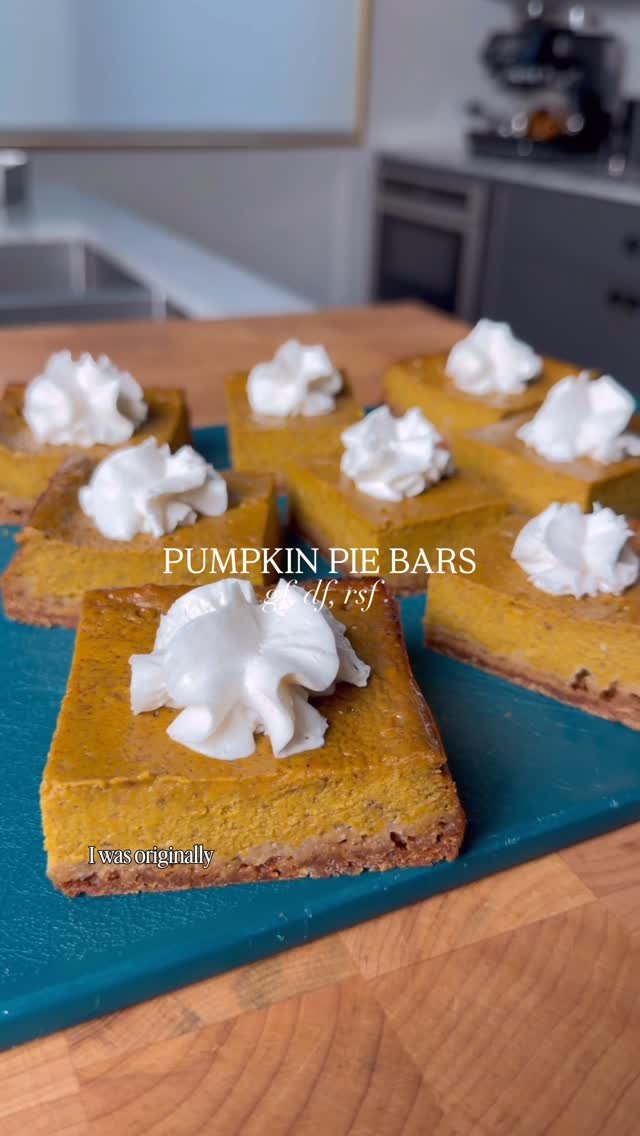 olivia.adriance 게시물 이미지: PUMPKIN PIE BARS (gf, df, rsf)✨ the perfect,...