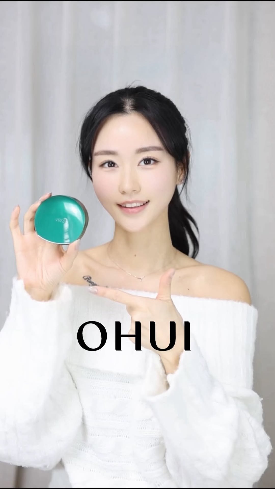 olleyvine 게시물 이미지: #광고 @ohui.official

요즘 매일 쓰는
기미 싹 정리해주는 꿀템 2가지...