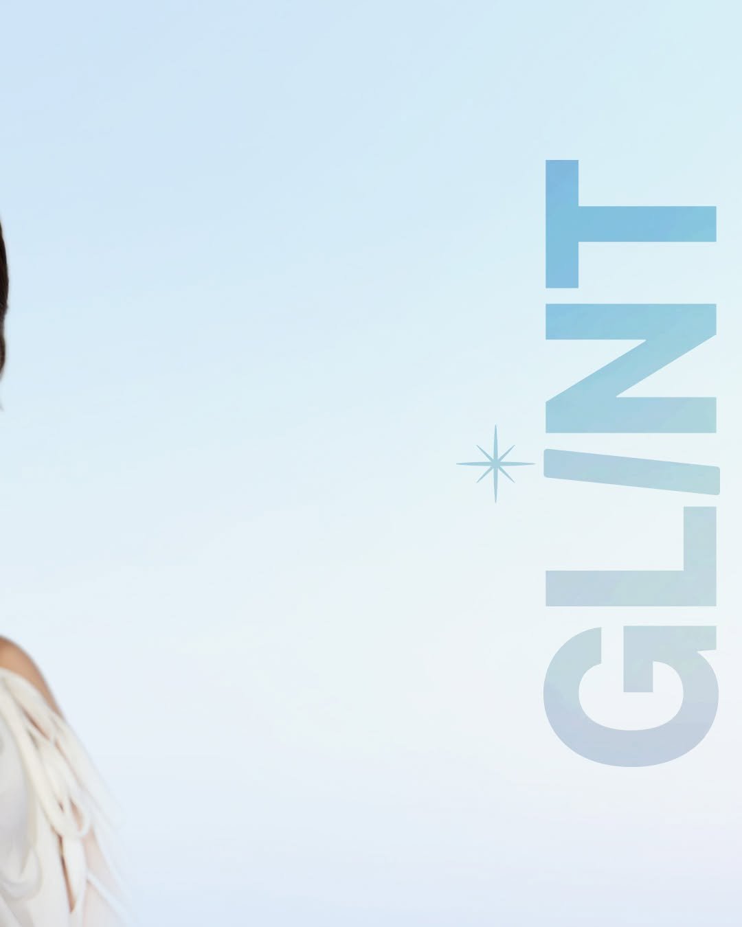 Photo by 오로라렌즈 | 데일리 렌즈맛집 on October 29, 2025. May be a graphic of one or more people, makeup, poster, magazine and text that says 'ケ CA ज'.