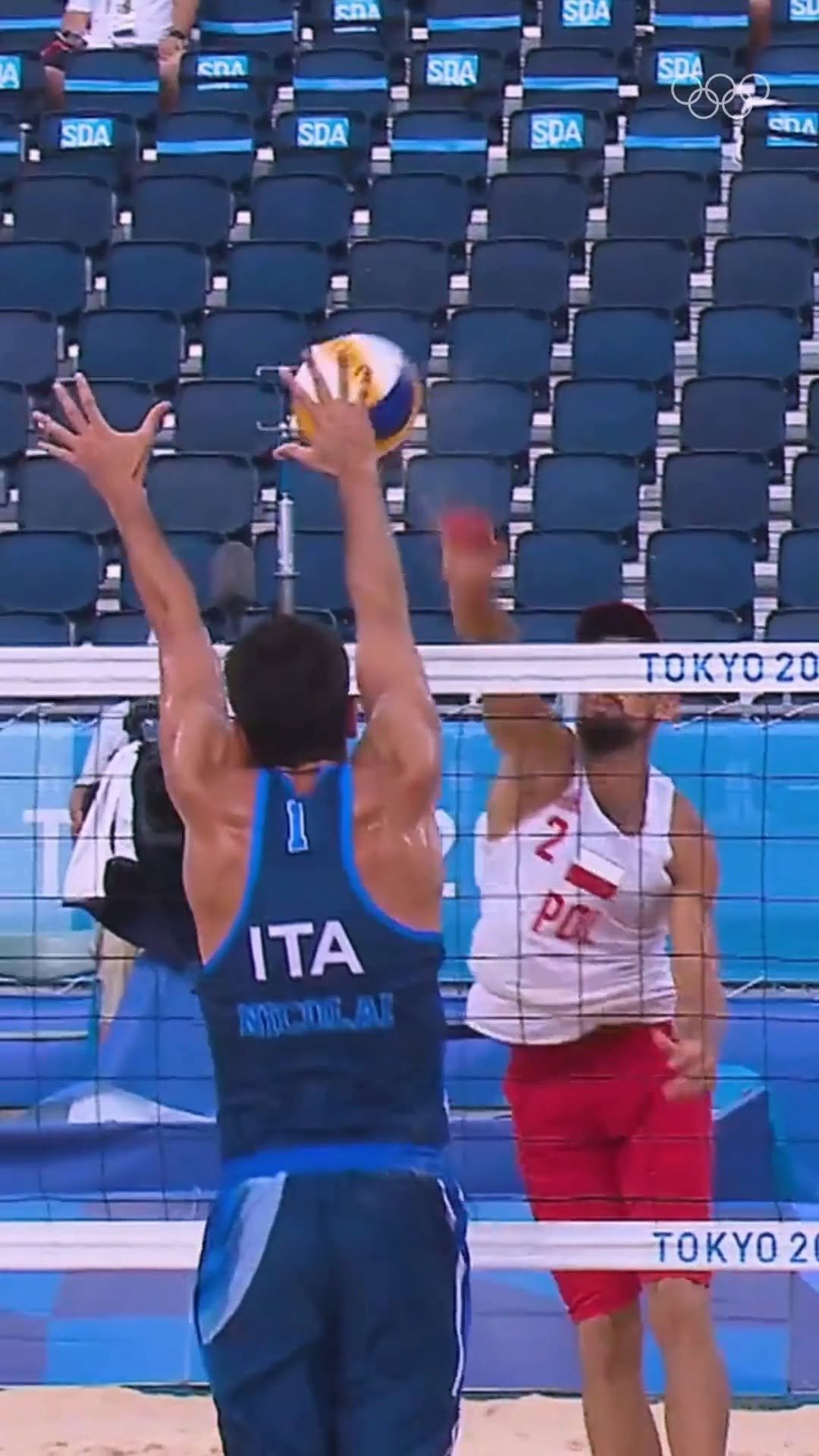 olympics 게시물 이미지: Save, block and win the point? No problem....