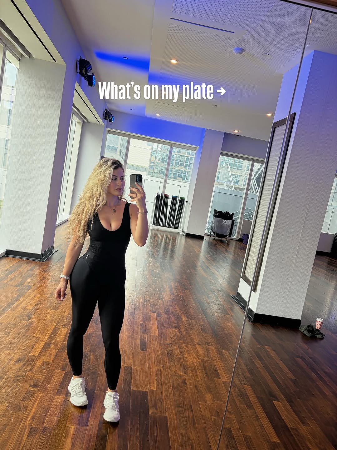 onehungryturnip 게시물 이미지: Yes, you can build your glutes and maintain a...