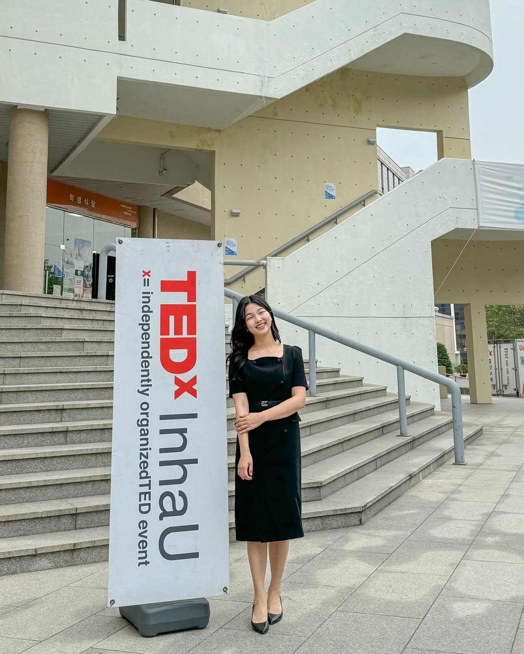 Photo shared by 오언주ㅣ글로벌 아기랑 여행/아웃도어 크리에이터 on June 10, 2024 tagging @tedx_official, and @tedxinhau.