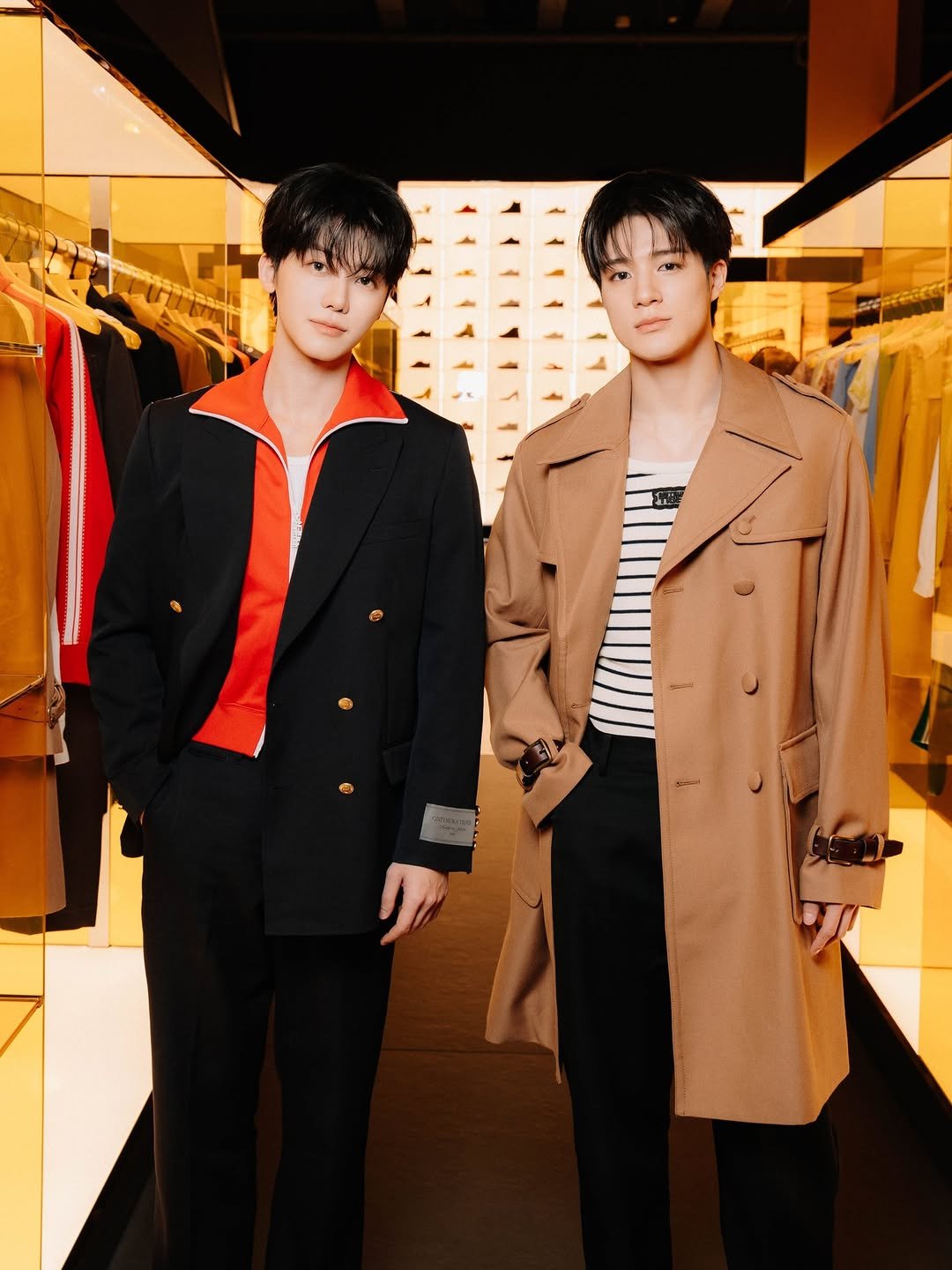 onitsukatigerkr 게시물 이미지: .

NCT Dream 제노와 재민이 오니츠카타이거 신주쿠 글로벌 플래그십 스토어를...