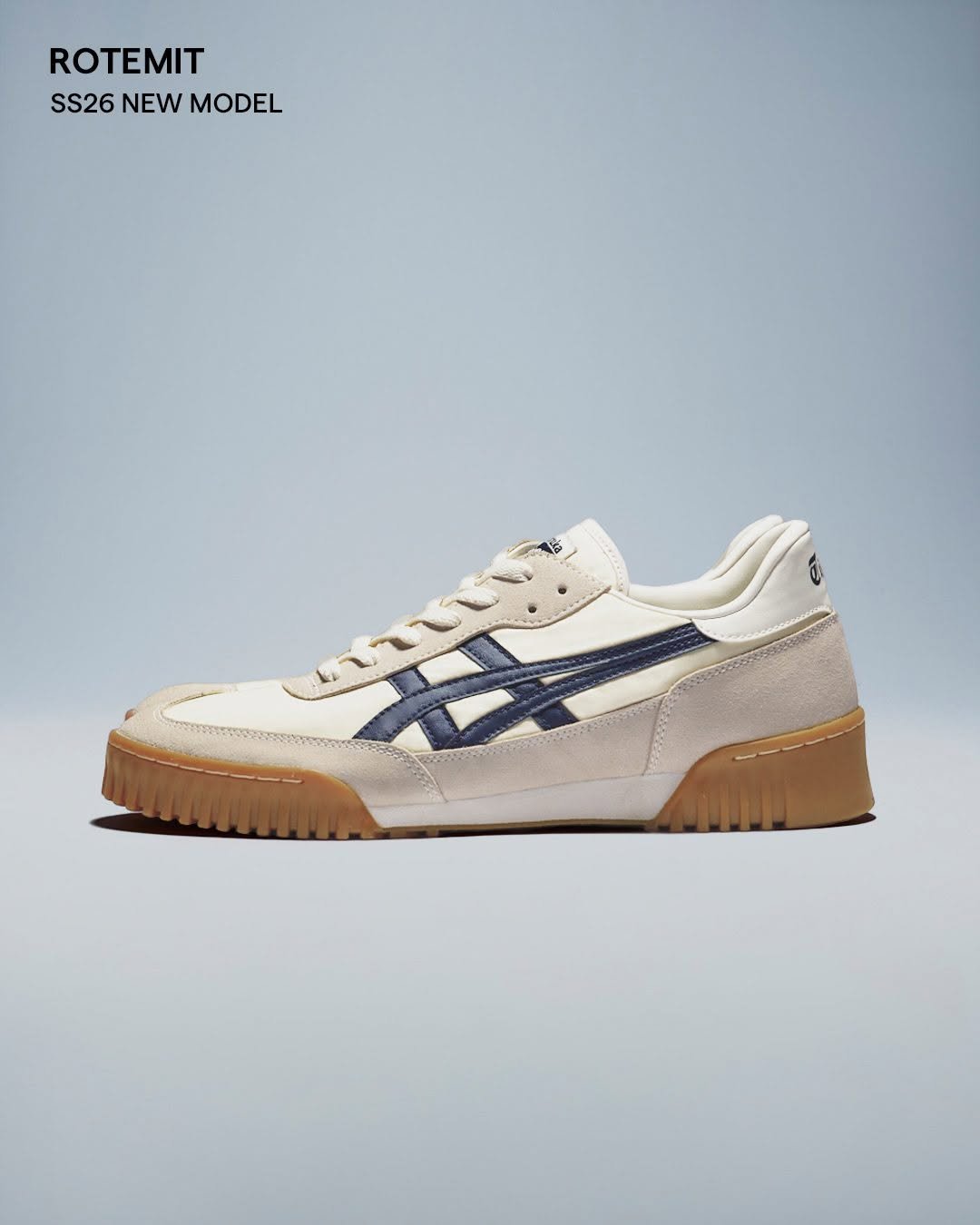 onitsukatigerkr 게시물 이미지: ROTEMIT™
CREAM/PEACOAT

1980년대 아카이브 슈즈에서 영감을...