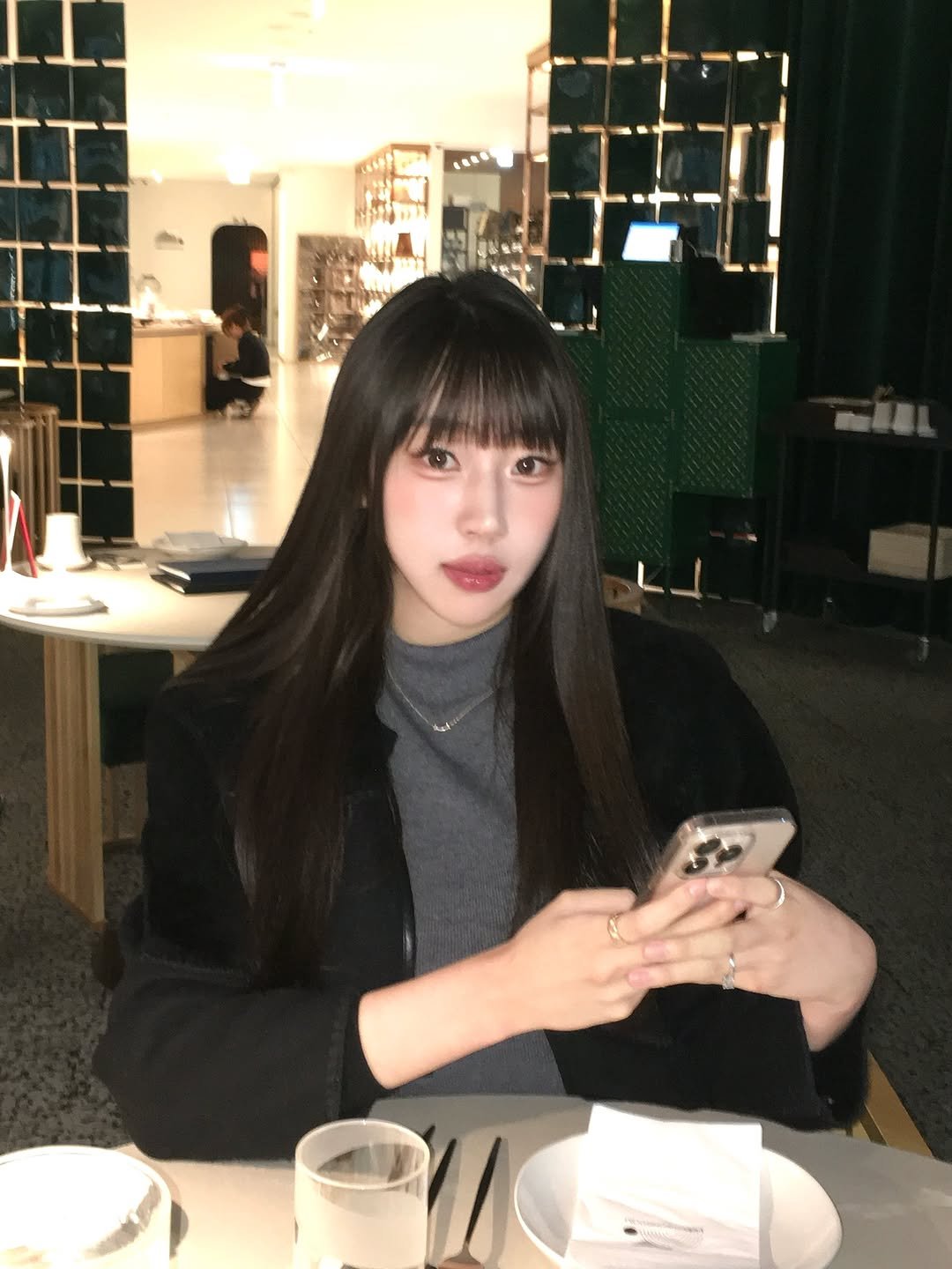 Photo shared by 장진원 JINWON on January 26, 2026 tagging @okzzu, and @wo.seok. May be an image of one or more people, hair, turtleneck and text.