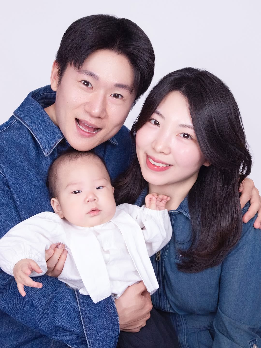 onseul 게시물 이미지: -

제 인스타그램 상단 고정피드에는
삶에서 가장 포기하고 싶고 너무...