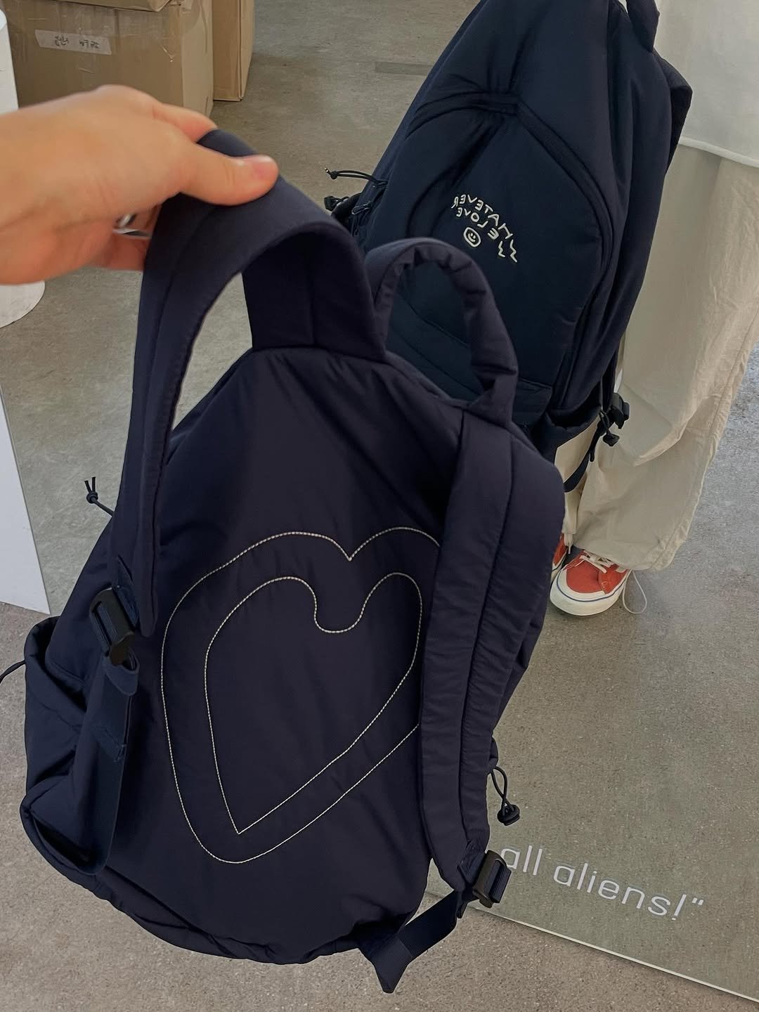 Photo by ooowl on September 04, 2025. May be an image of heart, purse, sling and text.