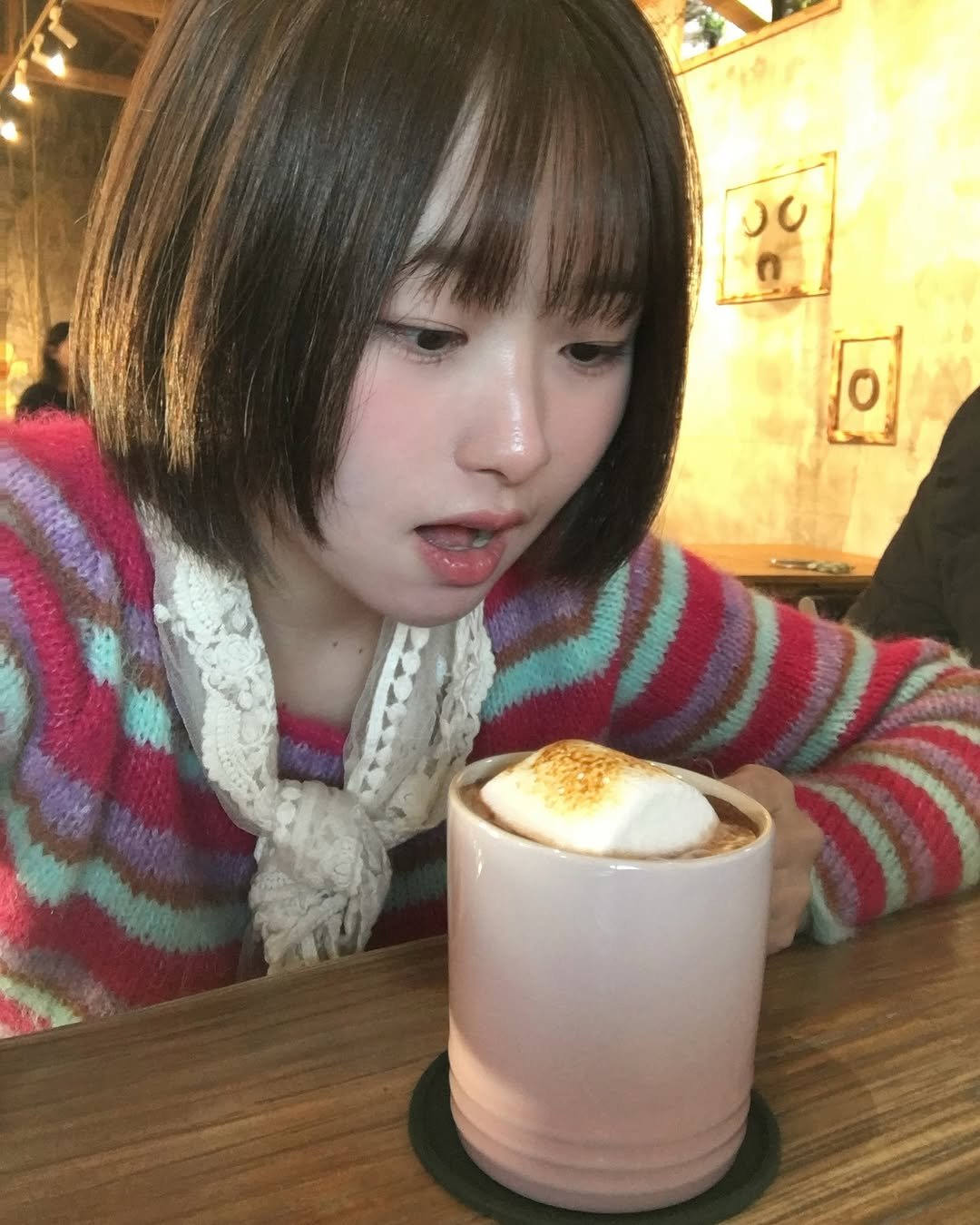 Photo shared by 소리소리 옷장 | 키작녀 캐주얼룩 • 빈티지룩 on January 23, 2026 tagging @heretic.kr. May be an image of marshmallow and text.