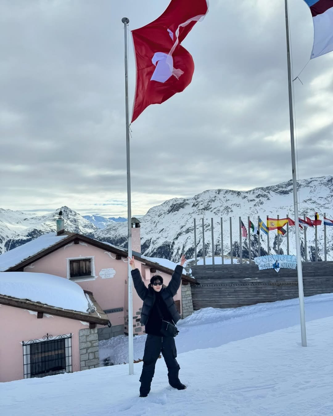 Photo by 황민현 on February 04, 2024.