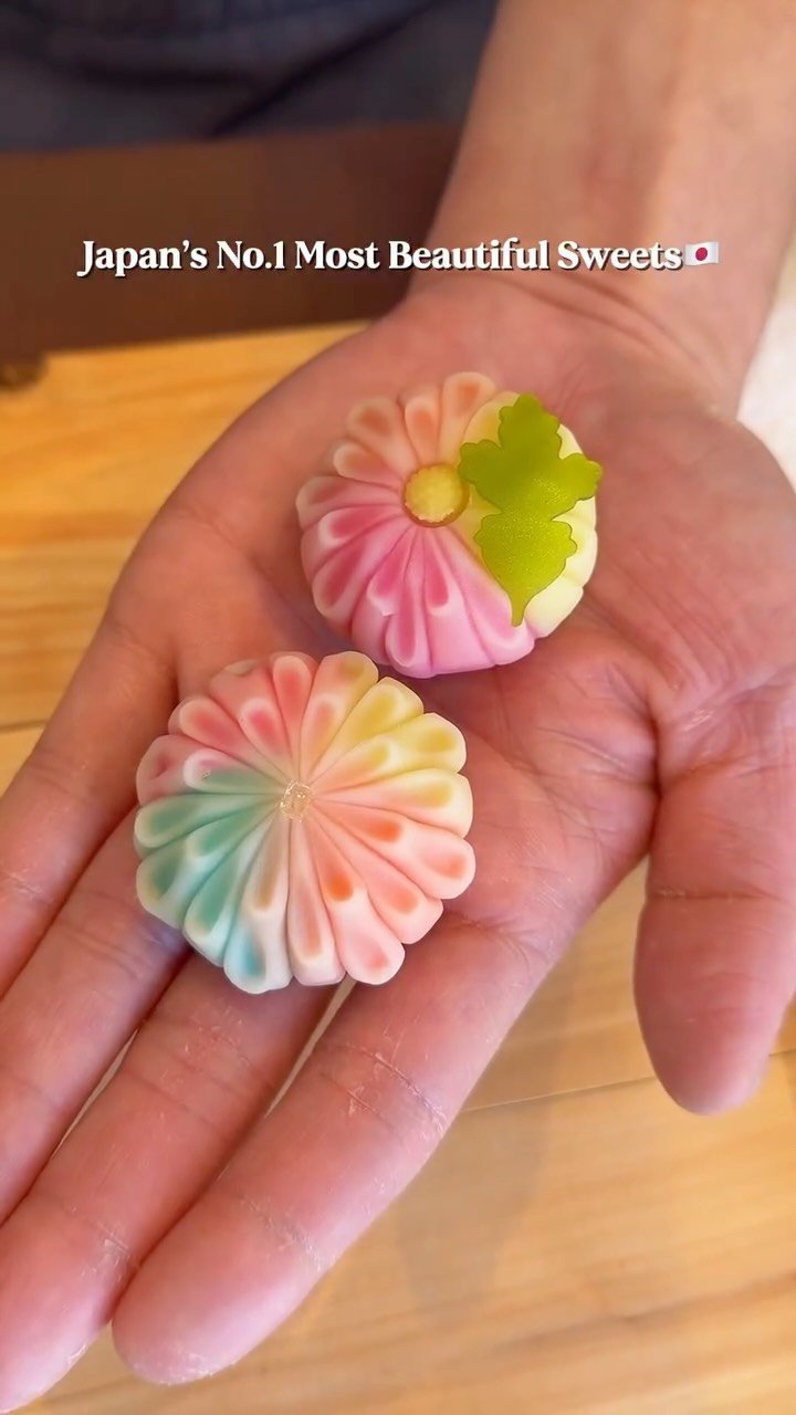 or__and 게시물 이미지: 🇯🇵Most beautiful sweets. 입보다 눈으로 먼저 즐기는 일본의 전통...