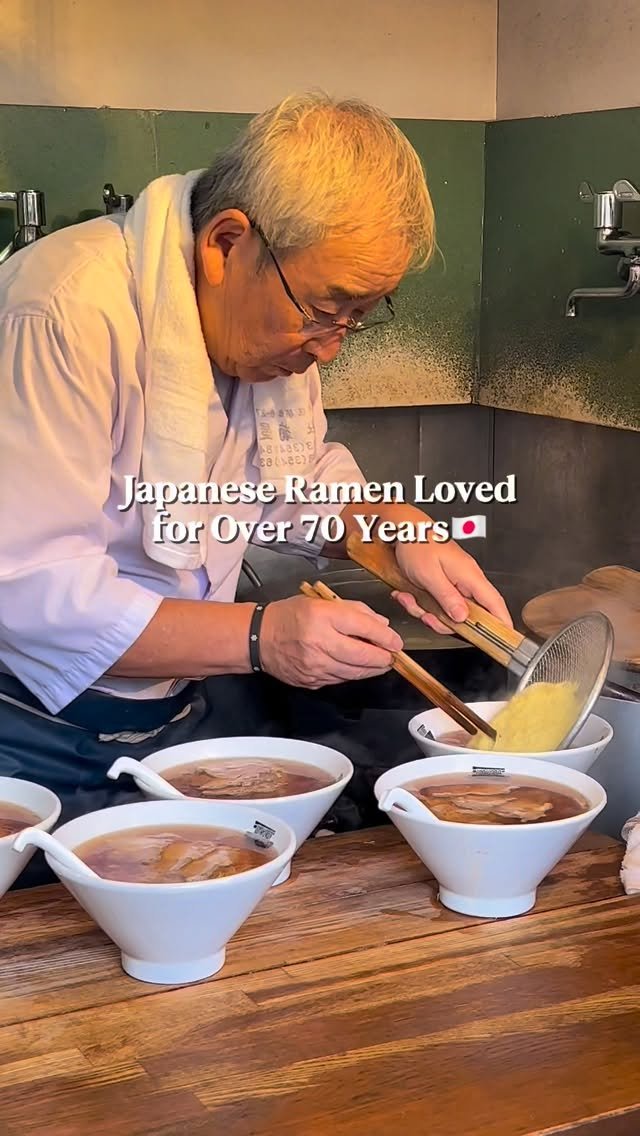 or__and 게시물 이미지: 🇯🇵Japanese Ramen. 70년이상된 라멘집. 츠키지시장에서 줄서서먹는...