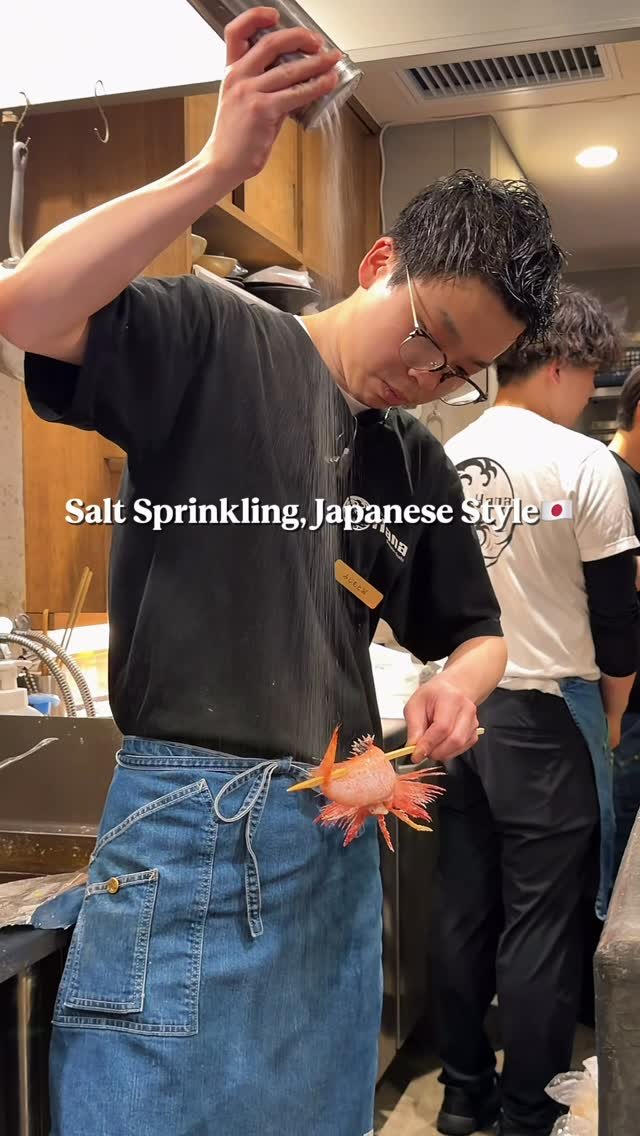 or__and 게시물 이미지: 🇯🇵Japanese-Style Salt Sprinkling. 눈앞에서 소금을 충분히...